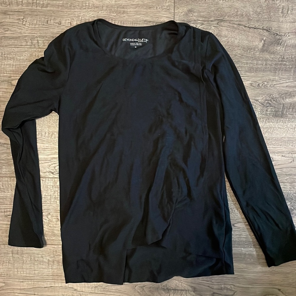 Beyond the bump medium long sleeve buttery soft black top
